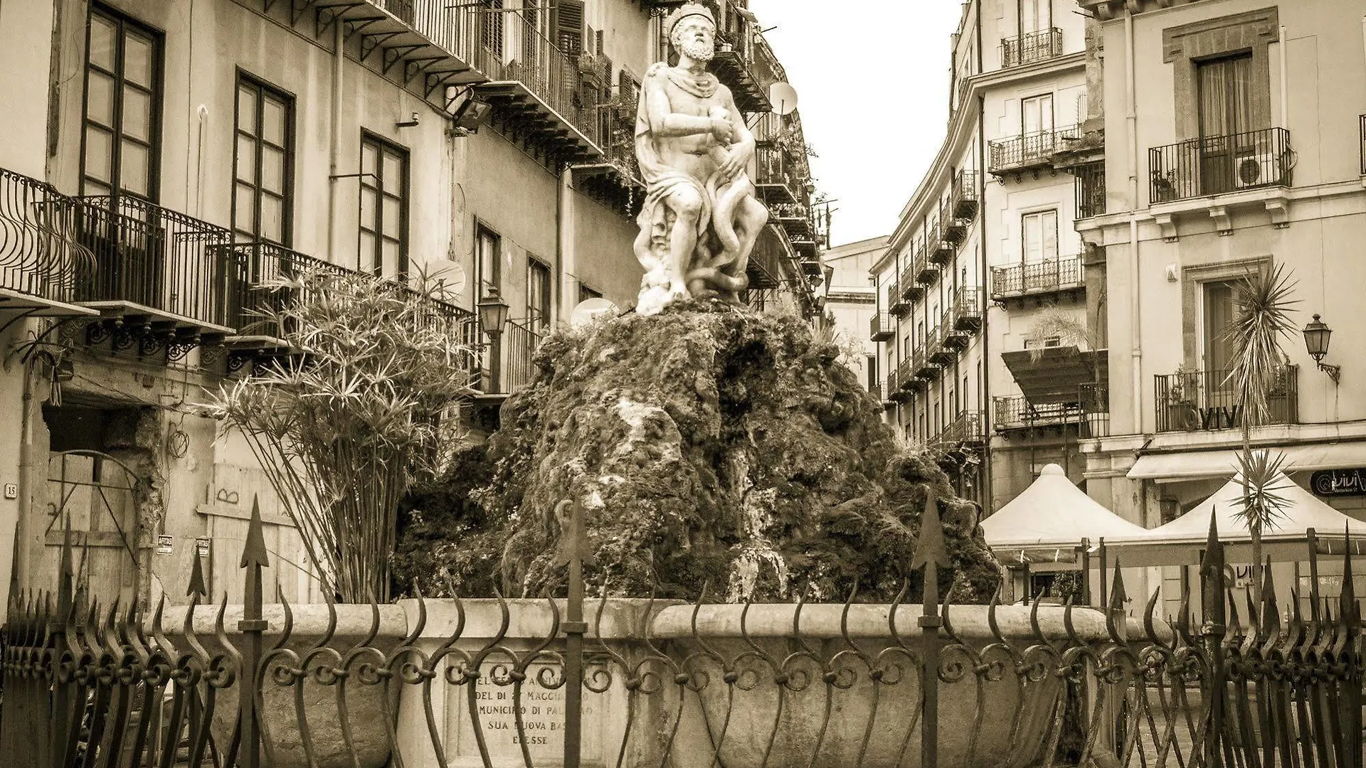 La Dimora Del Genio Bed & Breakfast Palermo Italy